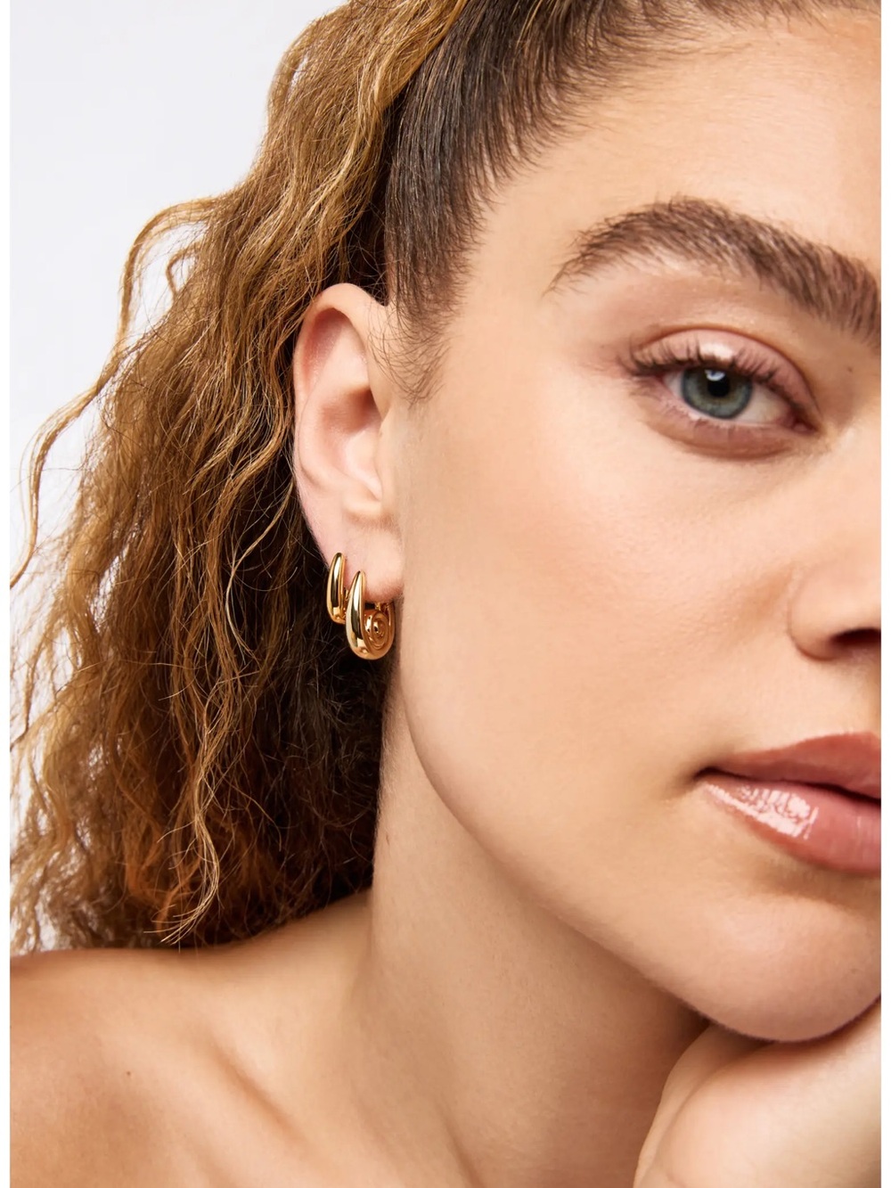 NWOT ANA LUISA Gold Statement Earrings - Ariel Hoops